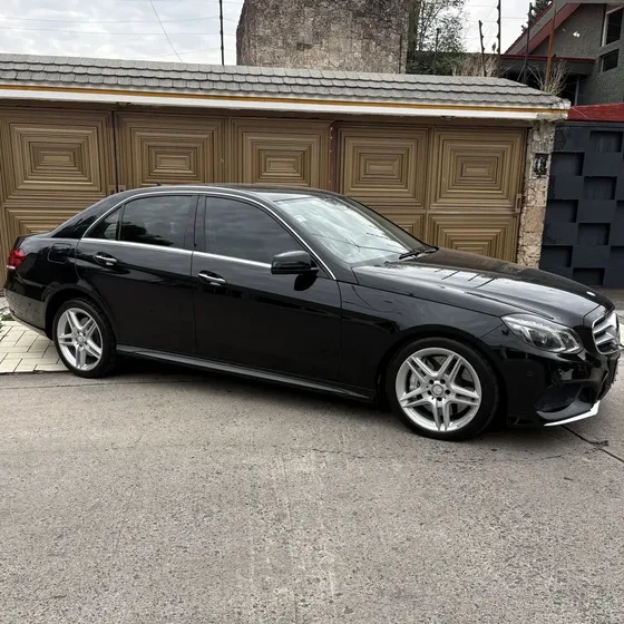 Mercedes-Benz Clase E 2014 4.7 500 Cgi Biturbo Mt