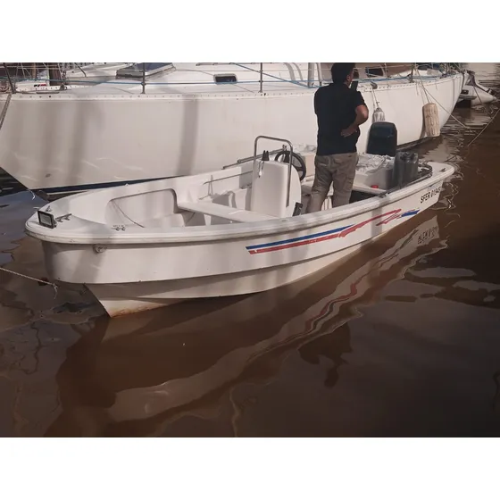 Lancha Tracker Benavides 5.2 Mts + Mercury 50hp 2t Impecable