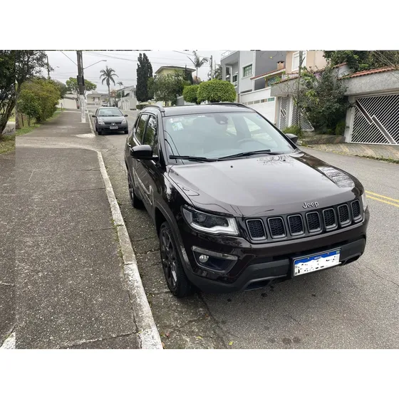 Jeep Compass 2.0 S 4x4 Aut. 5p 9 Marchas