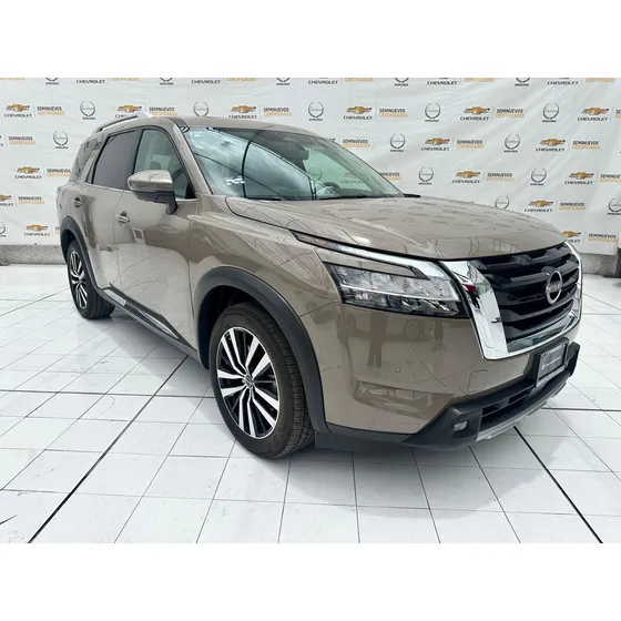 Nissan Pathfinder 3.5 Platinum At