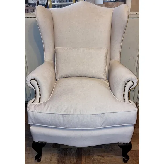 Sillon Bergere Estilo Reina Ana Con Riñonera De Lingue