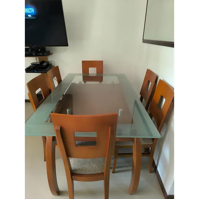 Juego De Comedor 6 Pts De Cedro, Buenas Condiciones Usado