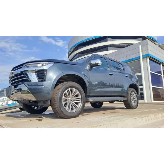 Chevrolet Trailblazer 2.8 Td High Country 4x4 At