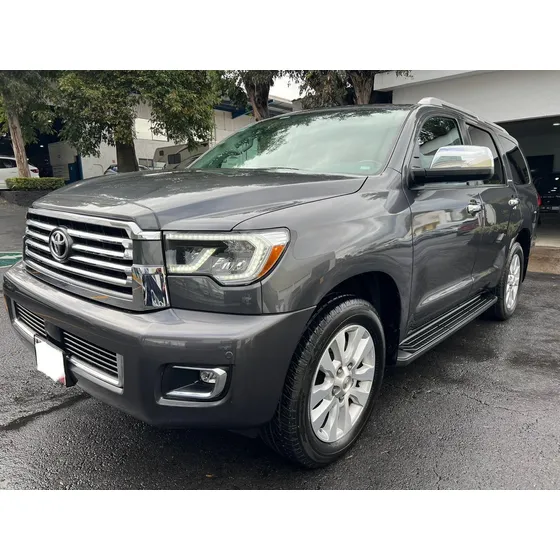 Toyota Sequoia 5.7 Platinum At