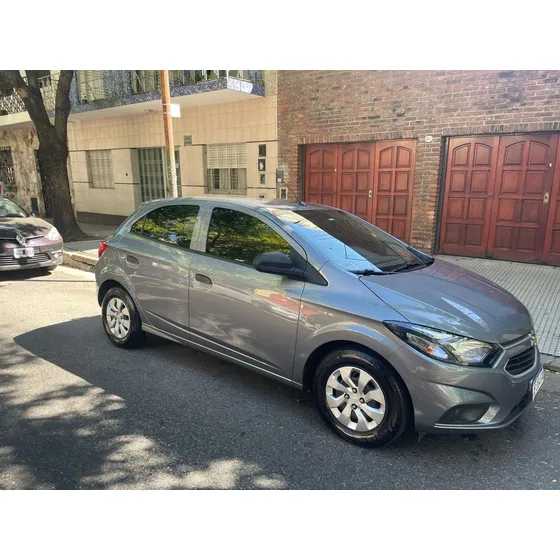 Chevrolet Onix 1.4 Joy Mt
