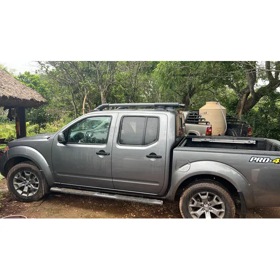 Nissan Frontier 4.0 Pro-4x V6 4x4 At