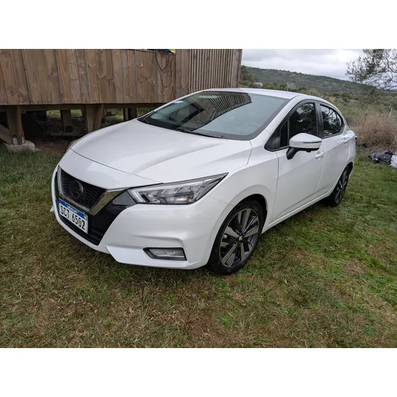 Nissan Versa 1.6 Exclusive At