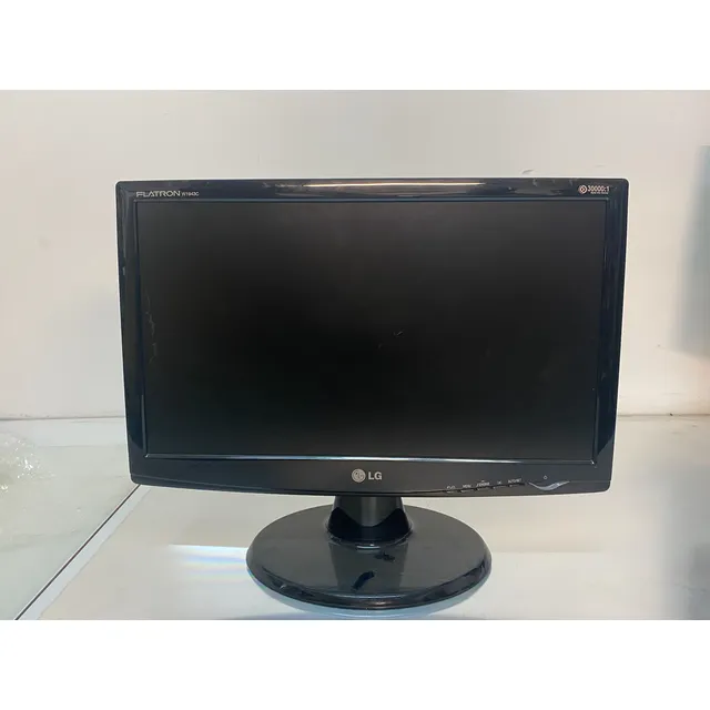 Monitor Lg Con Pantalla De 19  60hz Y Resolución Hd Negro