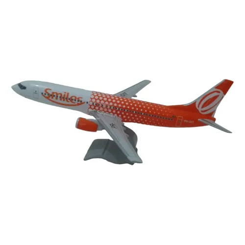 Maquete De Avião Em Resina B-737-800 Gol Pintura Antiga 40cm