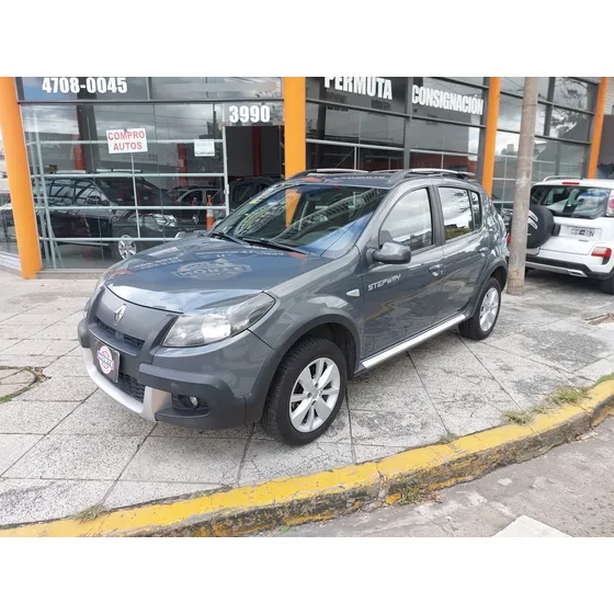Renault Sandero Stepway 1.6 Confort 105cv