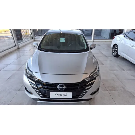 Nissan Versa 1.6 Advance At