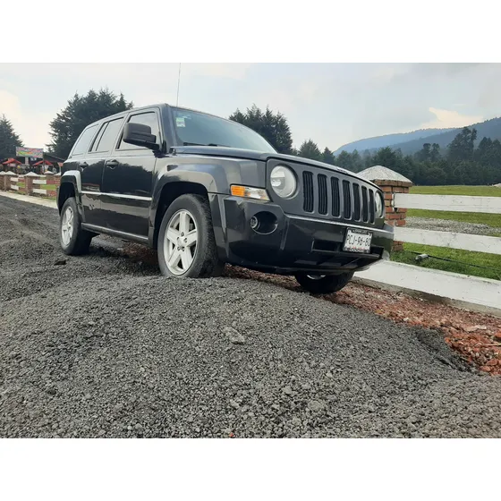 Jeep Patriot Base Aa Abs Ba 4x2 Cvt