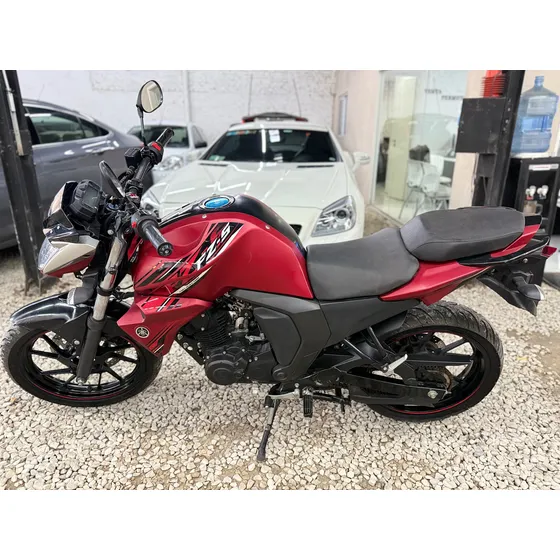 Yamaha Fz S