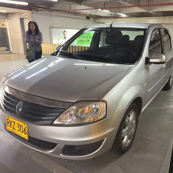 Renault Logan 2012 Dynamique 1.6