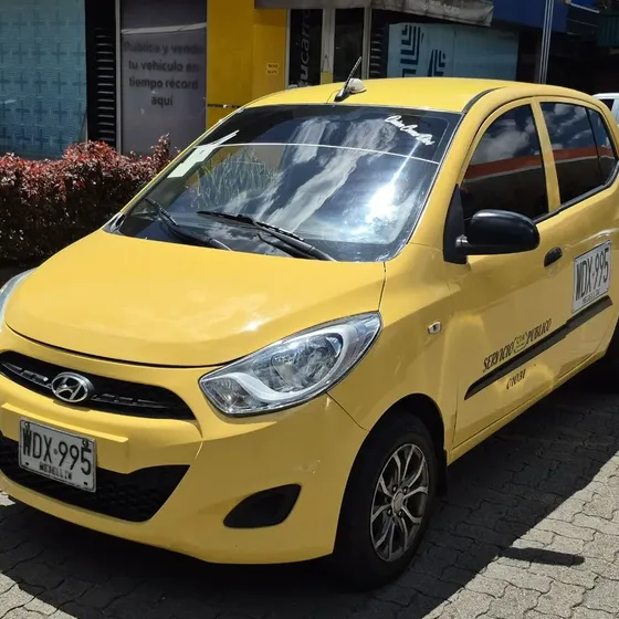 Taxi Hyundai I 10 1.1 Gl Mt. 4x2 2015