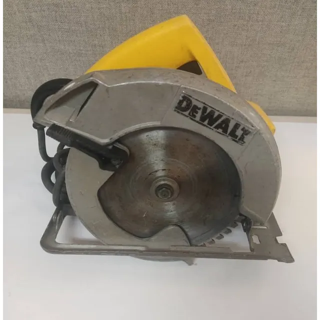 Sierra Circular Dewalt Usada