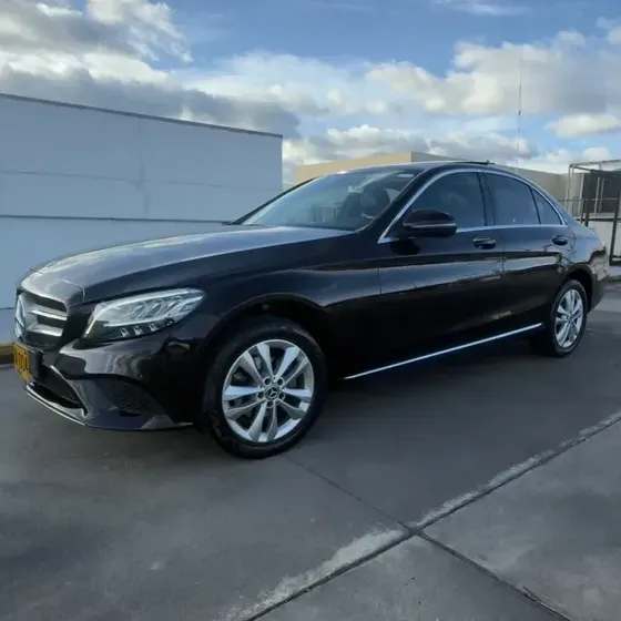 Mercedes-Benz C 180 2019 1.6