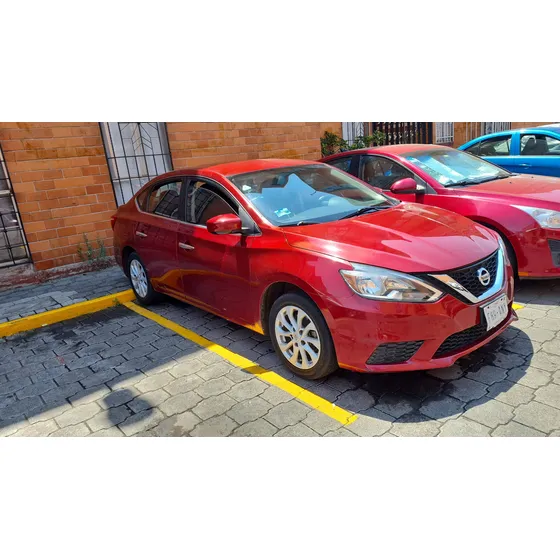 Nissan Sentra 1.8 Advance Mt