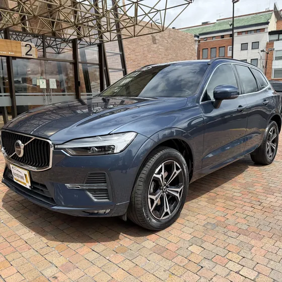 Volvo Xc60 2022 2.0 B5 Híbrida Momentum