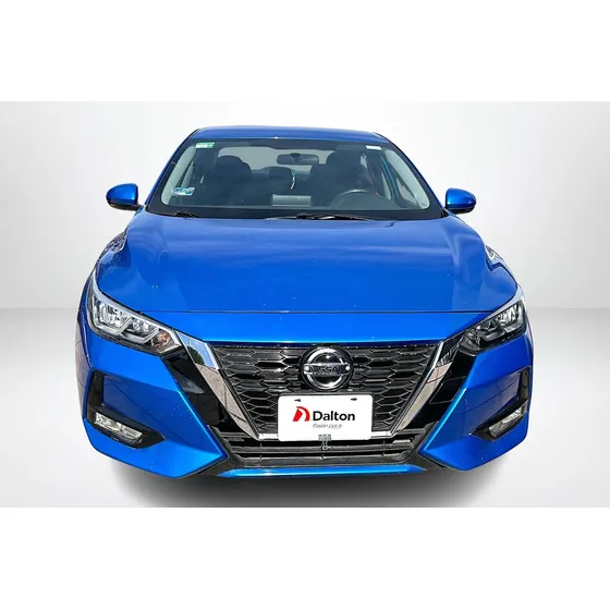 Nissan Sentra 4 Pts. Advance, Tm6, A/ac., F. Niebla, Ra-16