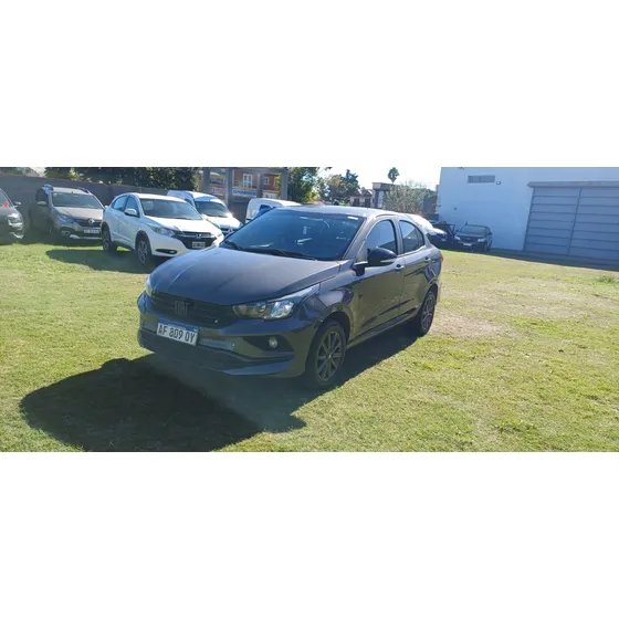 Fiat Cronos Drive 1.3 Gse Bz