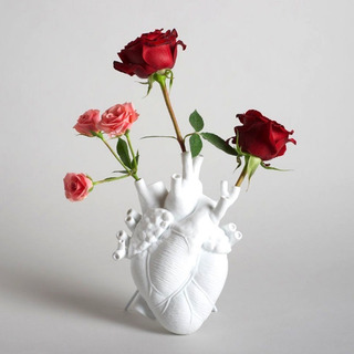 Florero Maceta Figura Corazon Anatomico Jarron De Resina Florero Maceta Figura Corazon Anatomico Jarron De Resina