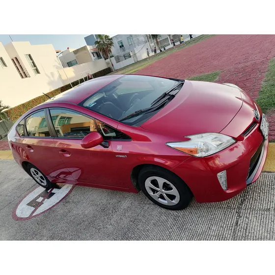 Toyota Prius 1.8 Base Mt