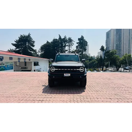 Ford Bronco 2.3 Ecoboost Outer Banks 4p