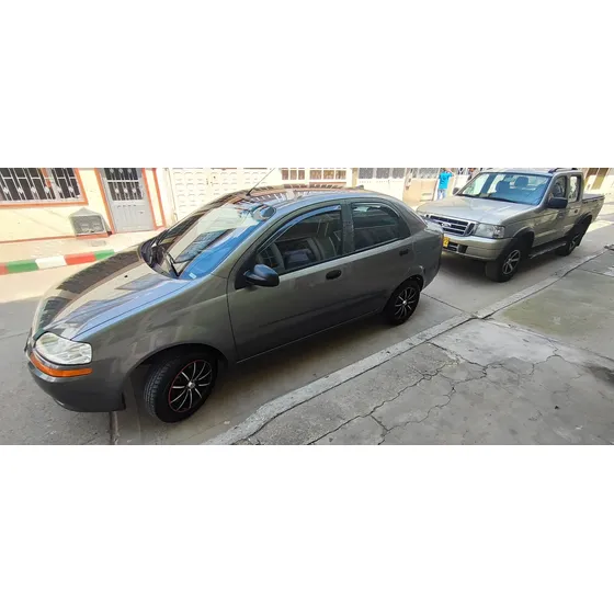Chevrolet Aveo 1.5 Family