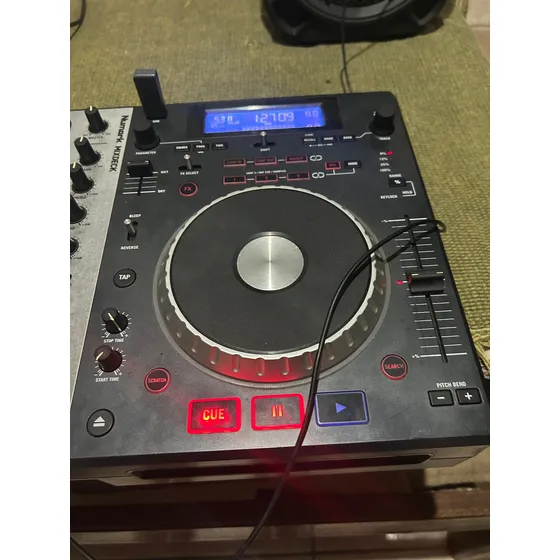 Numark Mixdeck - Controladora Portátil