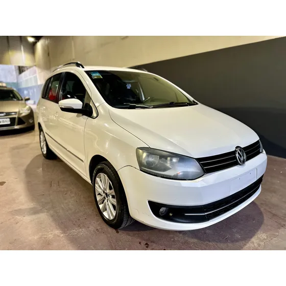 Volkswagen Suran 1.6 Imotion Highline 11c