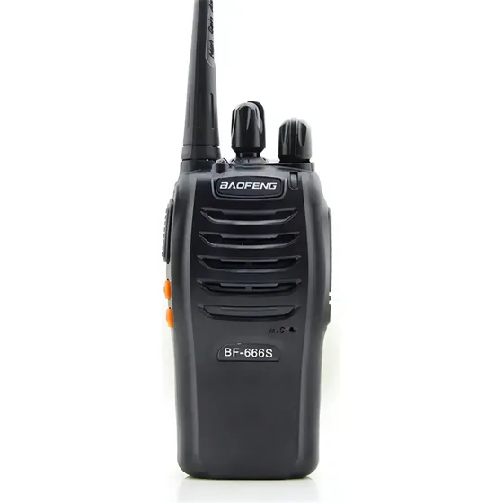 Intercomunicador Baofeng 7246 Walkie Talkie Hasta 1.5km Color Negro | Cuotas sin interés