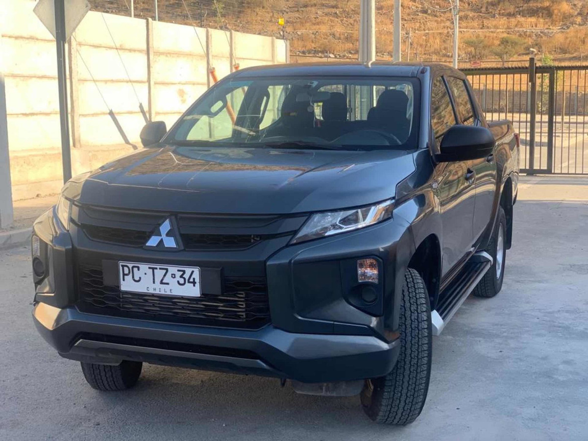 Mitsubishi New L200 Work Cr New L200 Work Cr