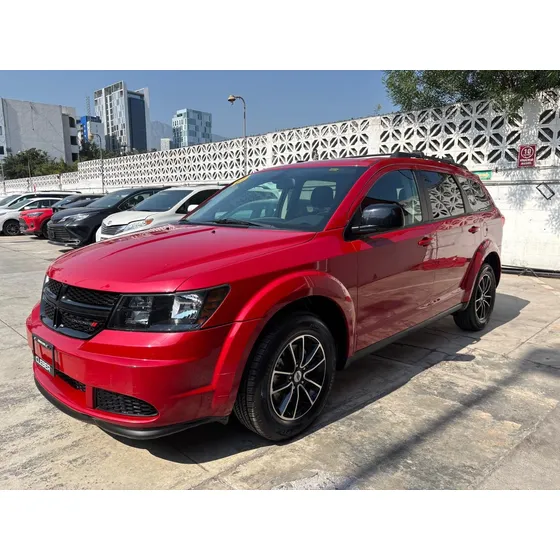 Dodge Journey 2.4 Se 7 Pasajeros At