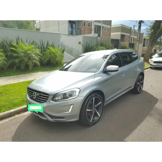 Volvo Xc60 2.0 T5 Momentum Drive-e 5p