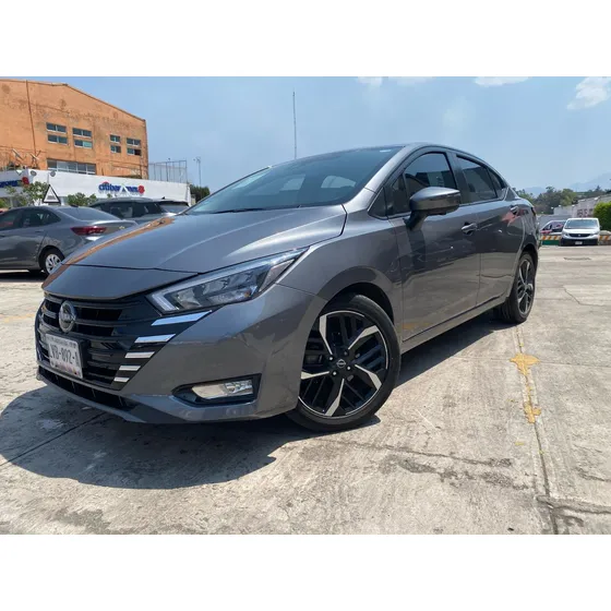 Nissan Versa 1.6 Exclusive At