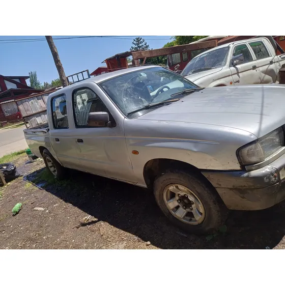 Mazda B2500 Sc Aa Dies