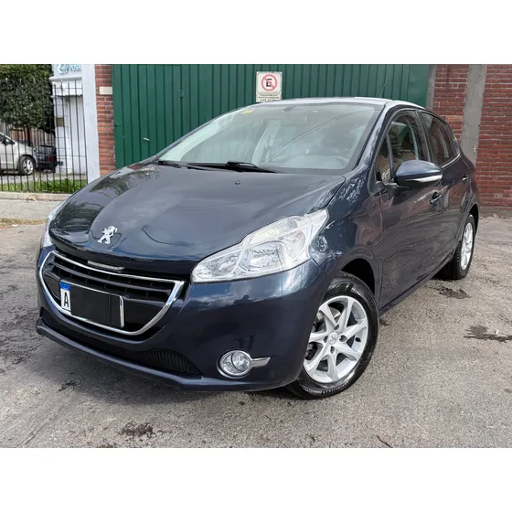 Peugeot 208 1.6 Allure Touchscreen