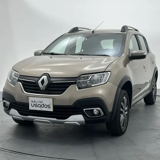 Renault Sandero New Sandero Stepway Intens 1.6 Aut 5p usado en Usaquén
