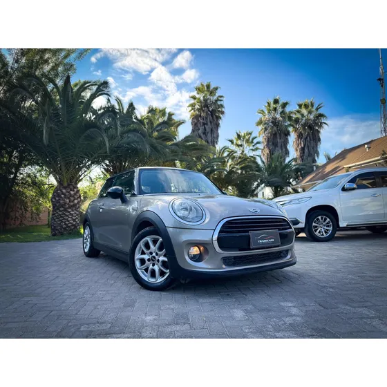 Mini Cooper F56