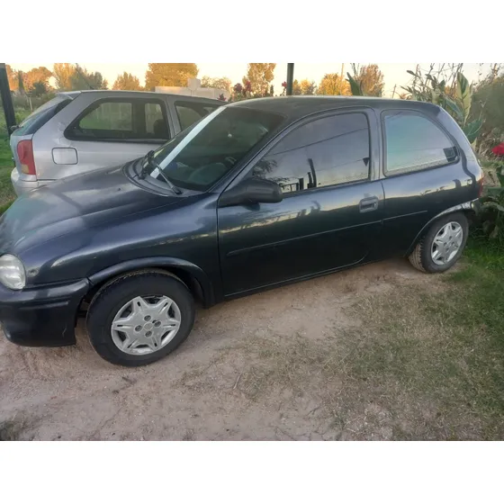 Chevrolet Corsa 1.6 Classic Super Pkele
