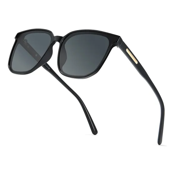 Lentes De Sol Polarizadas Espejadas Para Hombres Y Mujeres Color Negro Lente Gris Diseño Cyxus