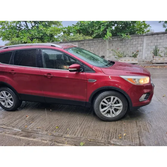 Ford Escape 2.5 S Plus At