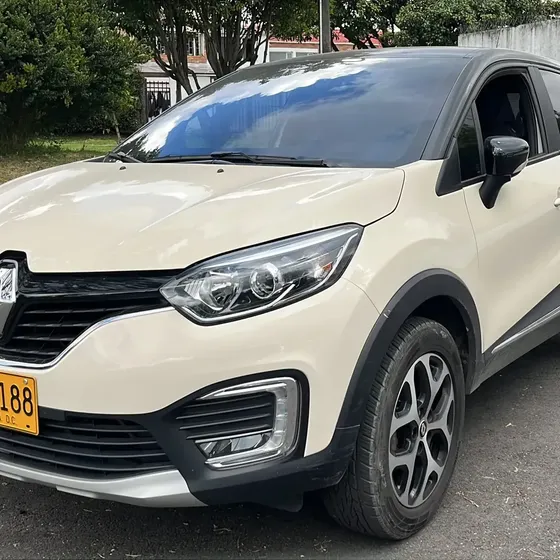 Renault Captur 2022 2.0 Intens At