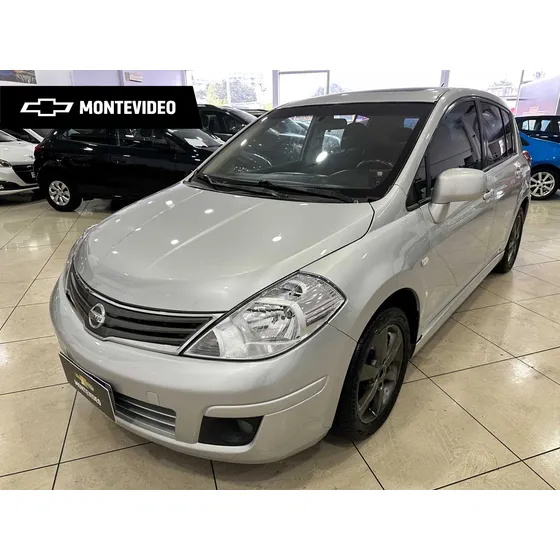 Nissan Tiida 1.8 Sense Sedan At
