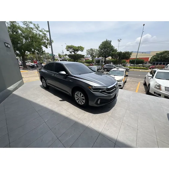 Volkswagen Jetta 1.4 Comfortline At