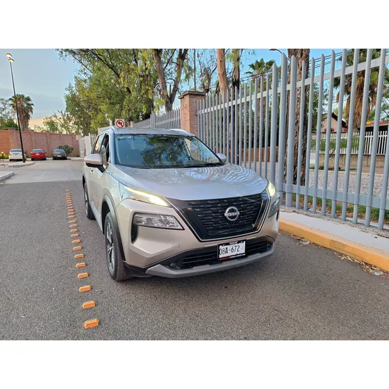 Nissan X-trail 1.5 Exclisive 2 Row E-power