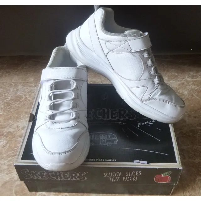 Zapatos Escolares Blancos Deportivos Skechers Usados