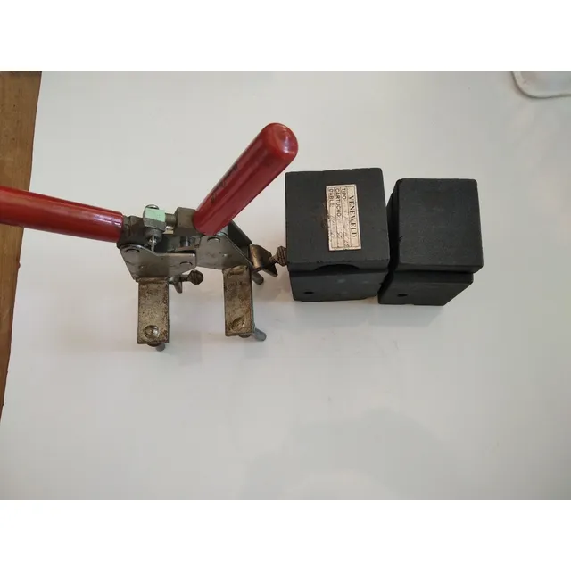 Tenazas O Pinzas Para Soldaduras Exotermica Con Dos Moldes