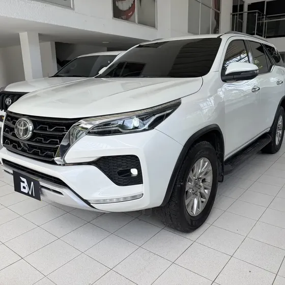Toyota Fortuner 2022 2.4 Srv